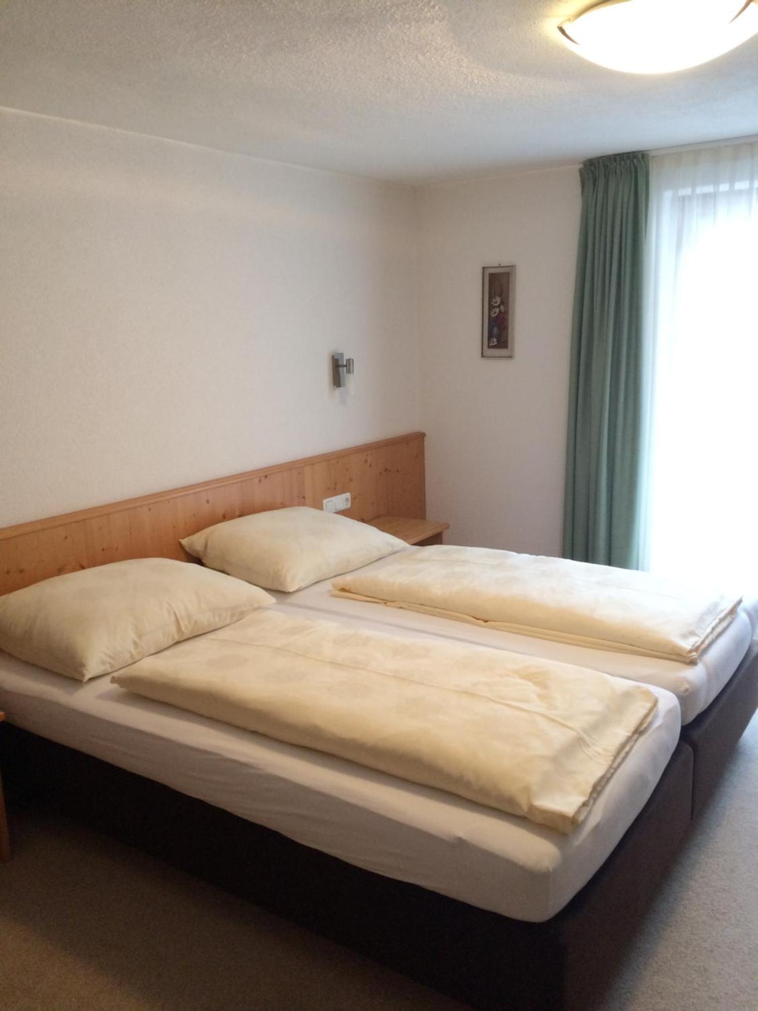 Haus Erwin Spiss Hotel Sankt Anton am Arlberg Kültér fotó